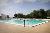 Hồ bơi Villa Teresa Resort