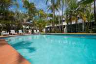 Swimming Pool Caribbean Noosa