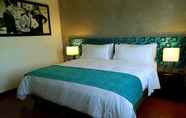 Bedroom 7 Hotel Charlotte Suite 26
