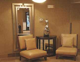 ล็อบบี้ 2 La Quinta Inn & Suites by Wyndham Bismarck