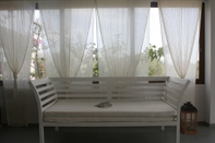 Kamar Tidur Serenity Hideaway