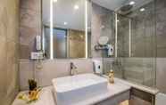 Phòng tắm bên trong 6 Kiani Beach Resort Family
