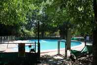 Swimming Pool Los Nogales De Roan Jose