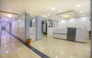 Lobi 3 Hotel Pal Residency