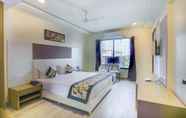 Kamar Tidur 7 Hotel Pal Residency