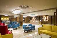 Lobby Regenta Central Noida