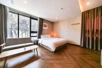 Bedroom 4 Le Idea Hotel