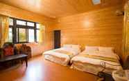 Kamar Tidur 4 He Ya Leisure Land B&B