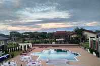 Swimming Pool Lustre Bagan Resort