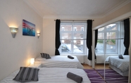 Bedroom 2 One Bedroom Apartment by Klass Living Serviced Accommodation Bellshill - Elmbank Street Apartment with WIFI  and Parking