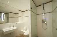 In-room Bathroom Apartments Christina im Design Vosteen