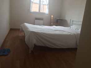 Bedroom 4 Chambre privée à Drancy