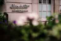 Luar Bangunan Manchester Hall