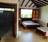 Kamar Tidur 6 Finca Hotel La Joya