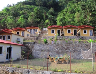 Luar Bangunan 2 Panchvati cottage