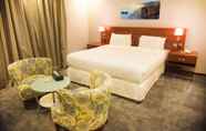Bedroom 4 Carawan Hotel Jeddah