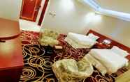Bedroom 6 Carawan Hotel Jeddah