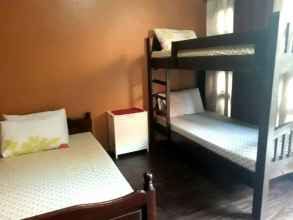 Kamar Tidur 4 Majestic MT Pinatubo Tour and Homestay