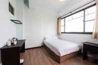 Bedroom Yujing Mountain Water Residence I