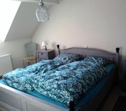 Bilik Tidur 4 Boardinghouse Neumarkt Alte Schule