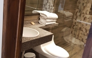 In-room Bathroom 3 Hotel Campestre Santa Lucia