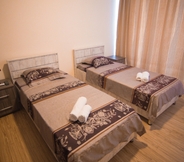 Bedroom 7 Hotel Tsiskari