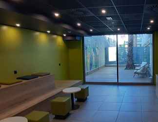 Lobby 2 ibis budget Huerta De Murcia