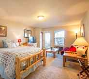 Kamar Tidur 4 Comfortable 09 Lodge Condo Minutes Away From Downtown Hood River by Redawning