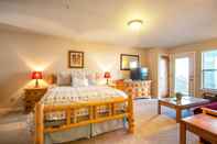 Kamar Tidur Comfortable 09 Lodge Condo Minutes Away From Downtown Hood River by Redawning