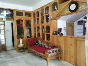 Lobi 4 Hotel Zimin ziro