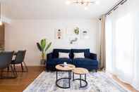 Common Space Fresh & Styled 2 Bedroom Apt in Mile End