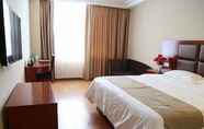 Kamar Tidur 3 GreenTree Inn Zaozhuang Shanting Jinke International Business Hotel