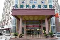 Bangunan GreenTree Inn Zaozhuang Shanting Jinke International Business Hotel