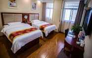 Bedroom 7 GreenTree Inn Huaian River Xiagu Town Express Hotel