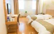 Bedroom 5 GreenTree Inn Fuzhou Gandong Bridge Express Hotel