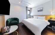 Kamar Tidur 3 Gray 193 Hotel