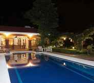 Swimming Pool 5 Residencia Jardin Real