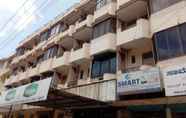 Exterior 3 iROOMZ Samrat Ashok