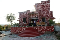 Exterior Hariyav Garh Resort