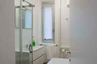 Toilet Kamar Home Hotel - Treviso 6
