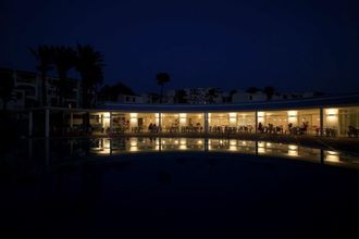 外部的 4 TRH Tirant