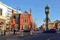 Exterior Tudors eSuites Birmingham Canalside Apartments