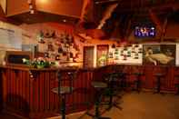 Bar, Kafe dan Lounge Manuelsons Malabar Palace