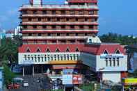 Exterior Manuelsons Malabar Palace