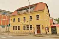 ภายนอกอาคาร Wirtshaus Alte Schmiede