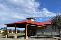 Exterior Eagle Peak Lodge & Cabins