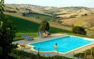 Swimming Pool 3 Country House 'La Tana della Lepre'