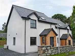 Exterior 4 Linn of Avon Holiday Cottages