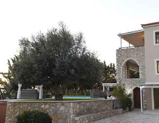 Exterior 2 Villa Victory Porto Heli