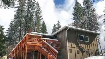 Exterior 4 Yosemite Scenic Wonders Voyager 2bd